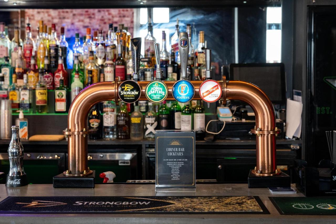 The Royal Hotel Crewe, A Brilliant Collection, Powered By Oyo ภายนอก รูปภาพ