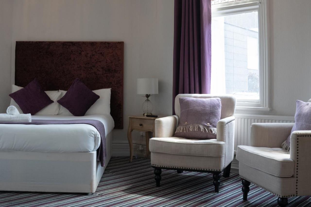 The Royal Hotel Crewe, A Brilliant Collection, Powered By Oyo ภายนอก รูปภาพ